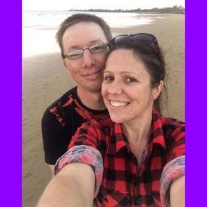 Meet your Posher, Sarah j